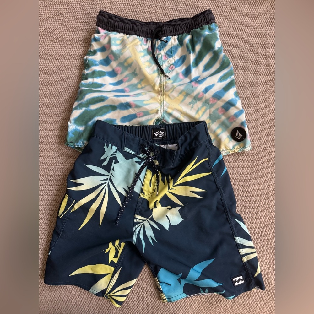 BOYS SIZE 6 swim trucks